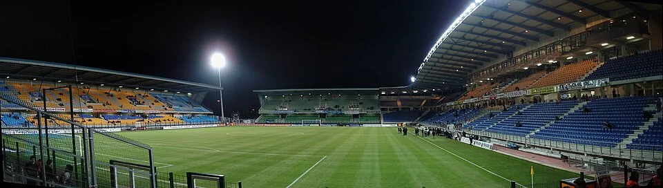 Stade de l'Aube, stade de ESTAC Troyes