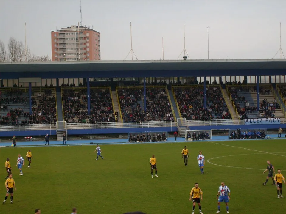 Stade Marcel Tribut, stade de USL Dunkerque